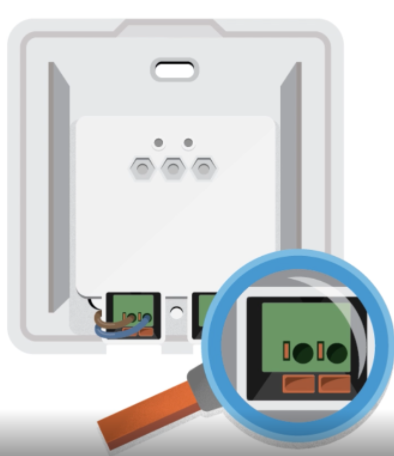 Deta Chime kit with incompatible power source magnified.